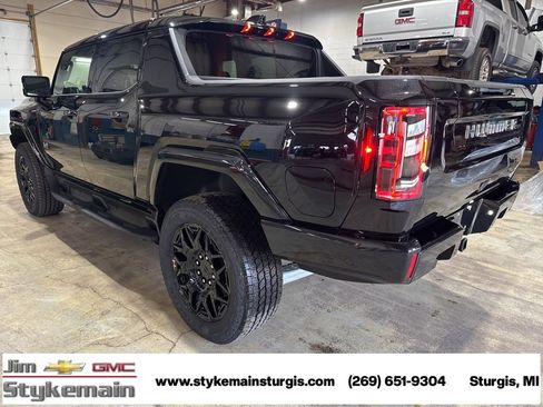 New 2026 GMC Hummer EV 4x4 Crew Cab image 6