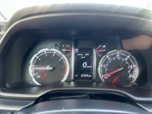 Certified 2020 Toyota 4Runner TRD Off-Road Premium w/ Wilderness Package AWD/4WD image 18