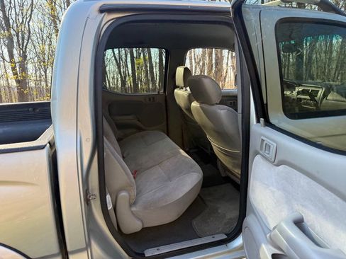 Used 2002 Toyota Tacoma 4x4 Double Cab image 29
