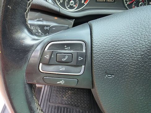 Used 2014 Volkswagen Passat 1.8T Sport FWD image 19