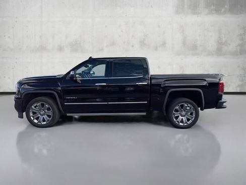 Used 2018 GMC Sierra 1500 Denali w/ Denali Ultimate Package image 8