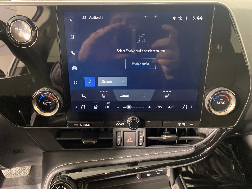 Used 2025 Lexus NX 350h AWD w/ Accessory Package (2T) image 16