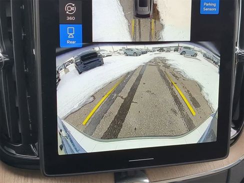 New 2026 Volvo XC60 B5 Plus w/ Protection Package Premier image 28