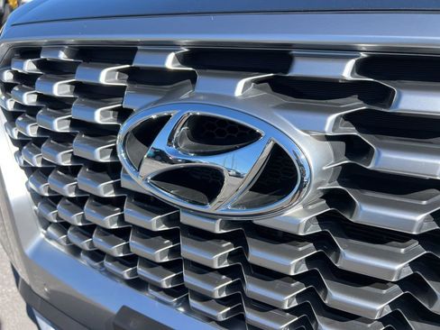 Used 2021 Hyundai Palisade SEL w/ Convenience Package image 11