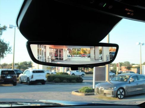 Certified 2025 Cadillac Escalade Sport Platinum image 27