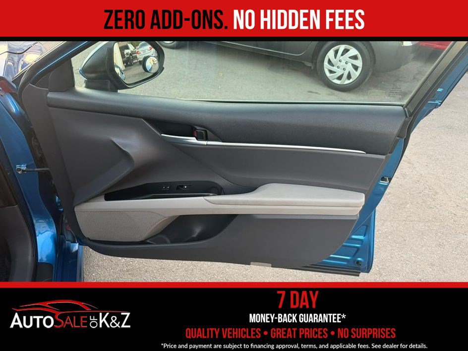 Used 2018 Toyota Camry SE FWD image 21