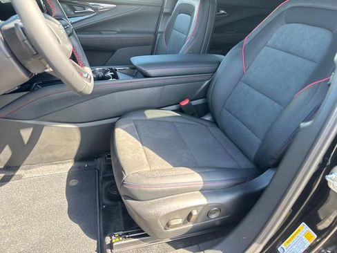 New 2025 Chevrolet Blazer EV RS w/ Super Cruise Package image 11