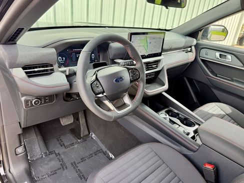 New 2026 Ford Explorer ST-Line AWD/4WD image 10