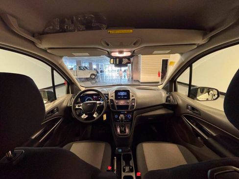 Used 2020 Ford Transit Connect XL FWD image 3