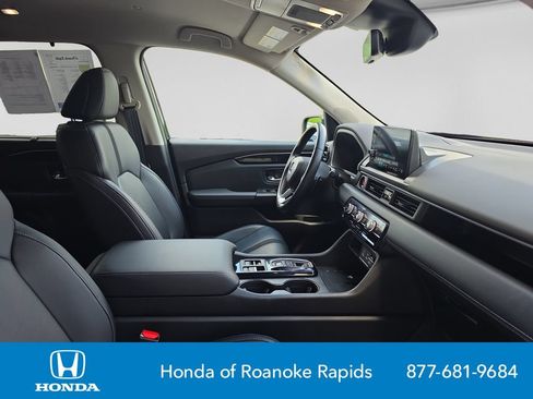 Used 2023 Honda Pilot EX-L image 17