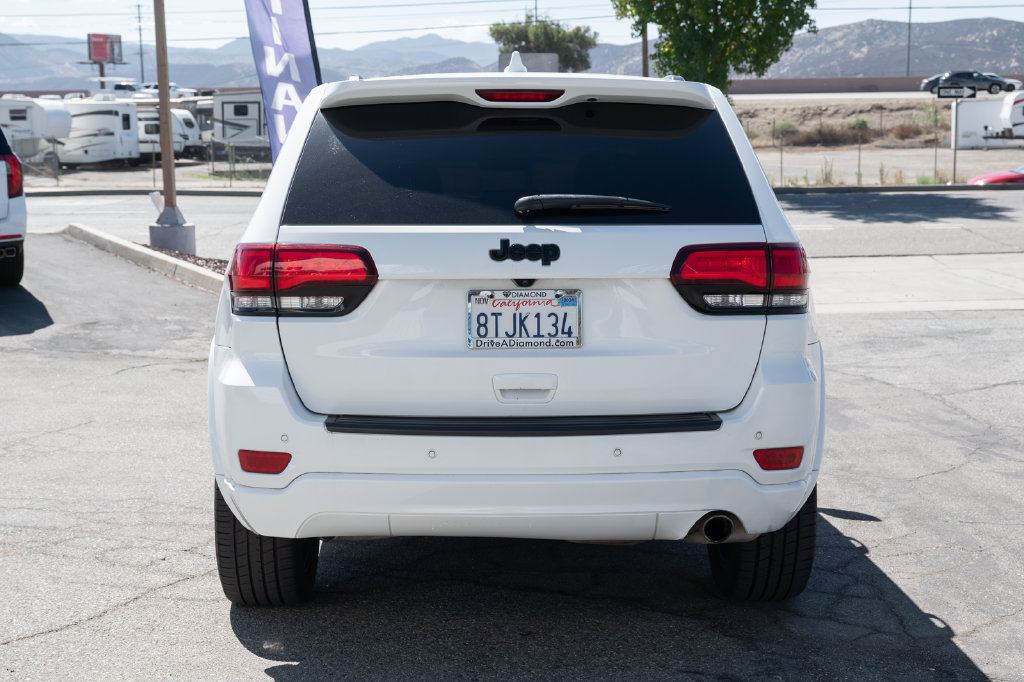 Used 2021 Jeep Grand Cherokee Laredo X RWD image 6