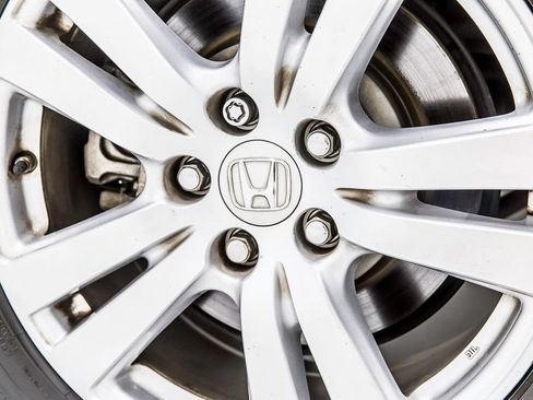 Used 2018 Honda Pilot LX image 41
