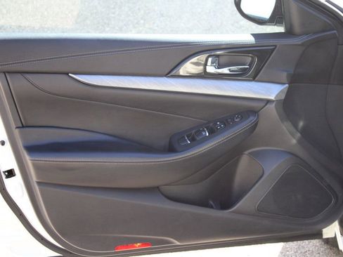 Used 2017 Nissan Maxima 3.5 SV image 16