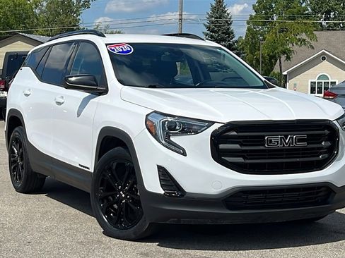 Used 2020 GMC Terrain SLE image 2