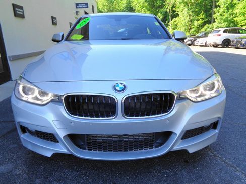 Used 2015 BMW 335i xDrive Sedan AWD/4WD image 2