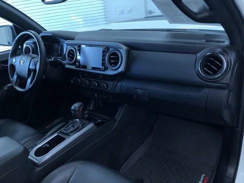 Certified 2022 Toyota Tacoma TRD Pro image 16