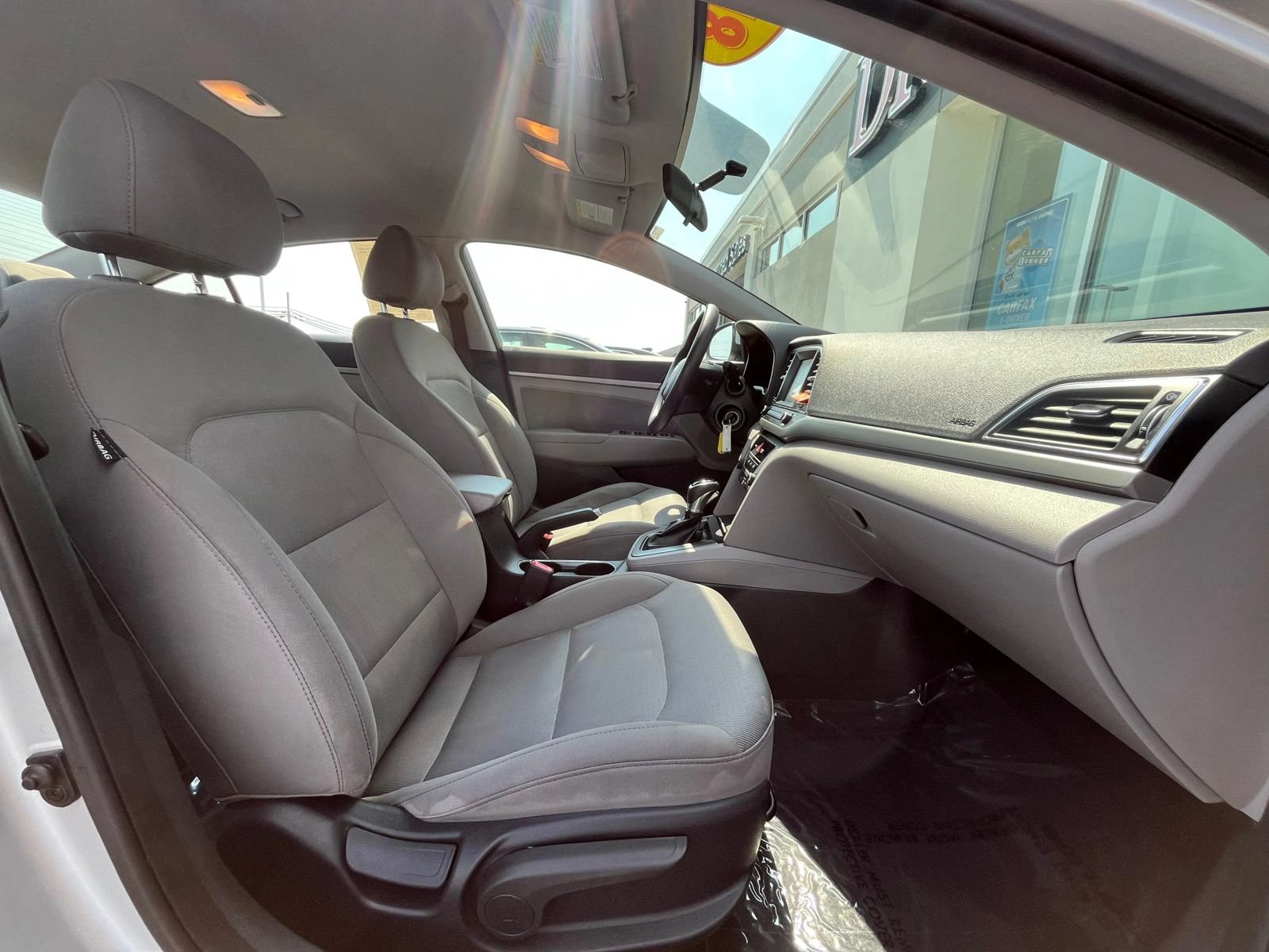 Used 2018 Hyundai Elantra SEL FWD image 29