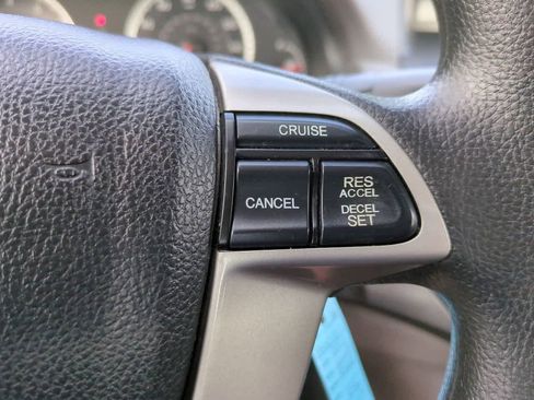 Used 2010 Honda Accord LX-P image 21
