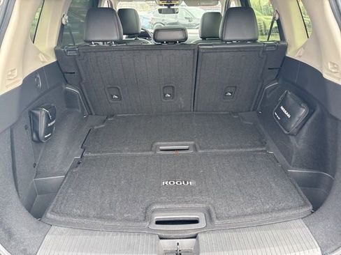 Certified 2023 Nissan Rogue SL w/ SL Premium Package image 24