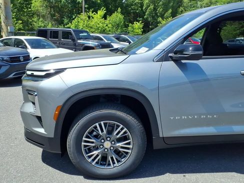 New 2026 Chevrolet Traverse LT AWD/4WD image 7