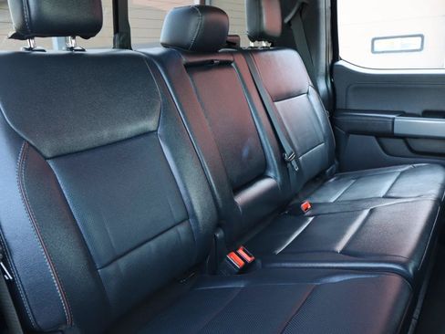 Used 2023 Ford F250 Lariat w/ Lariat Ultimate Package AWD/4WD image 32