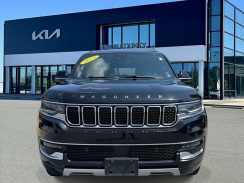 Used 2024 Jeep Wagoneer Series II AWD/4WD image 2
