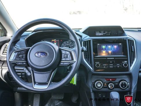 Used 2022 Subaru Crosstrek 2.0i image 2