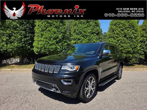 Used 2019 Jeep Grand Cherokee Overland RWD image 1