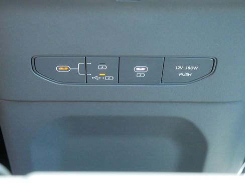Certified 2024 Kia EV9 Land AWD/4WD image 32