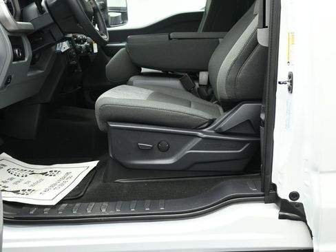 New 2026 Ford F250 XLT image 8