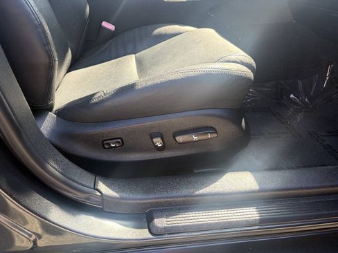 Used 2007 Lexus IS 250 AWD w/ Preferred Accessory Pkg image 11