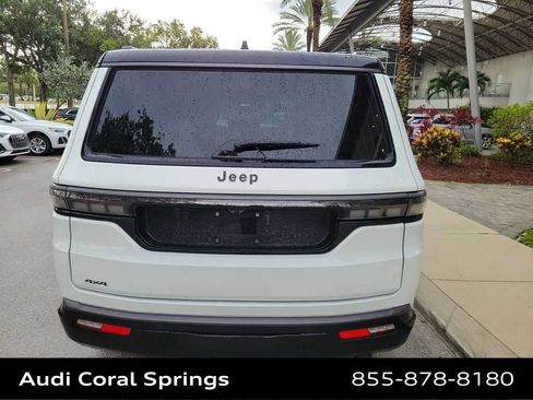 Used 2026 Jeep Grand Wagoneer Summit w/ Premium Group III AWD/4WD image 7