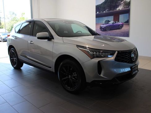 New 2026 Acura RDX SH-AWD image 2