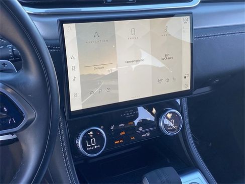 Used 2025 Jaguar F-PACE R-Dynamic S image 13