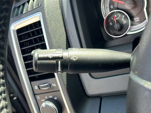 Used 2018 RAM 1500 Outdoorsman image 15