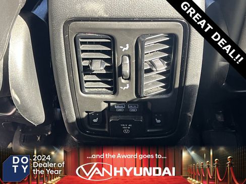 Used 2024 Dodge Durango GT image 21