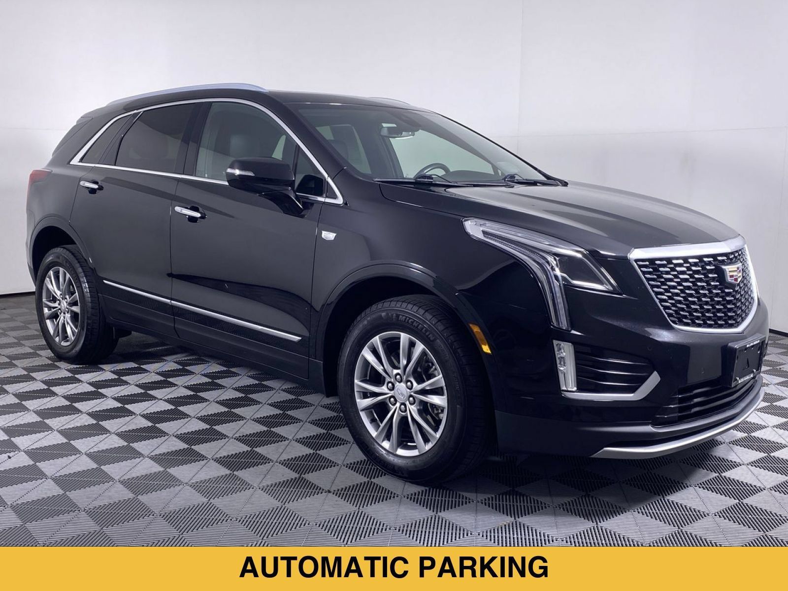 Certified 2022 Cadillac XT5 Premium Luxury AWD/4WD image 21
