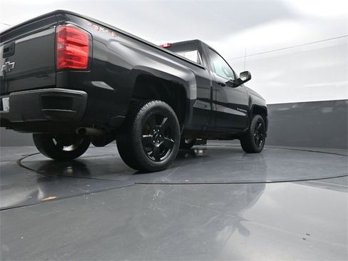Used 2018 Chevrolet Silverado 1500 W/T w/ Black Out Edition image 23