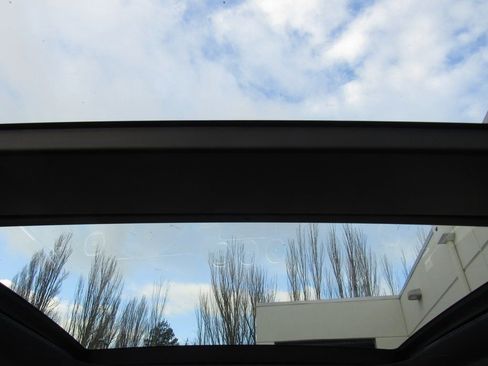 New 2026 Mercedes-Benz GLC 300 4MATIC image 29