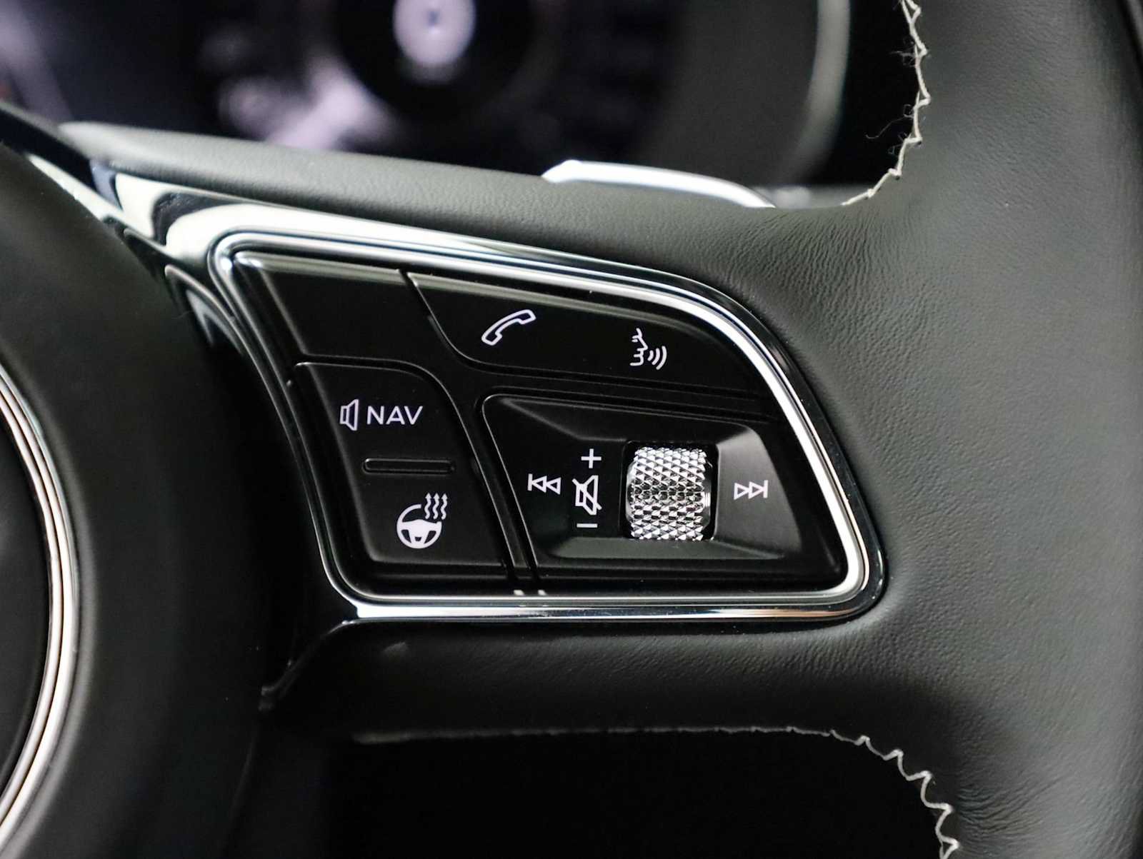 Used 2024 Bentley Bentayga AWD/4WD image 26