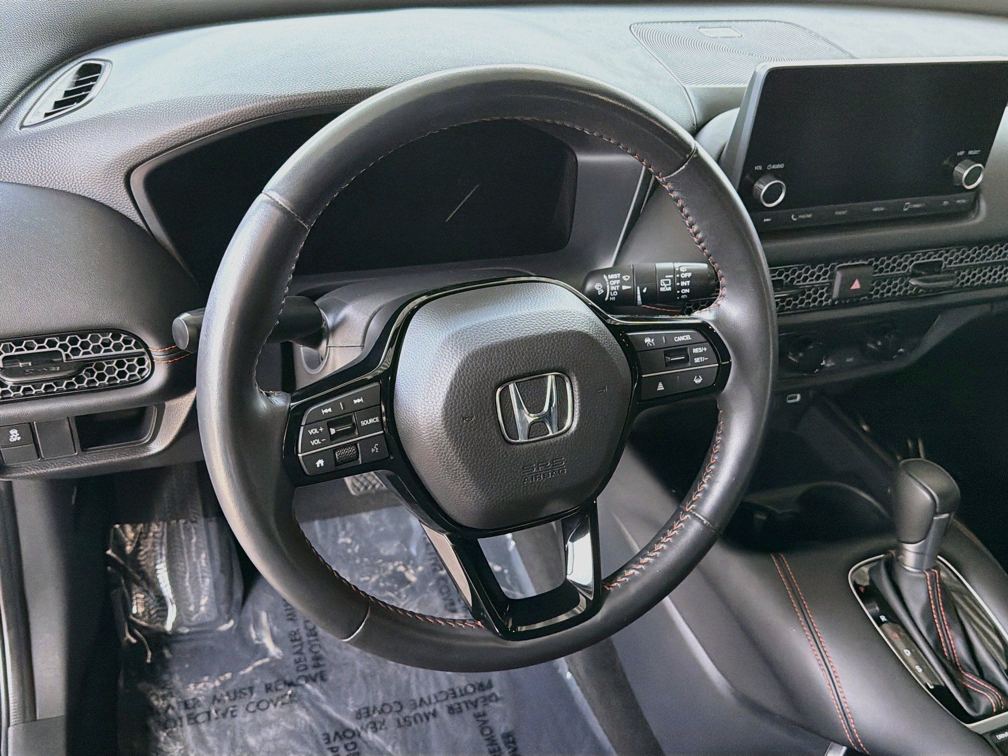 Used 2025 Honda HR-V Sport image 17