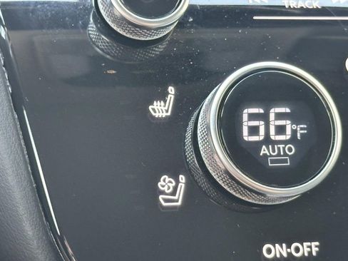 Used 2023 INFINITI QX60 Luxe image 17