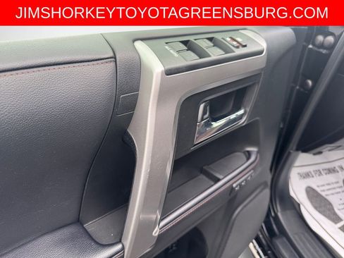 Used 2023 Toyota 4Runner Limited AWD/4WD image 14