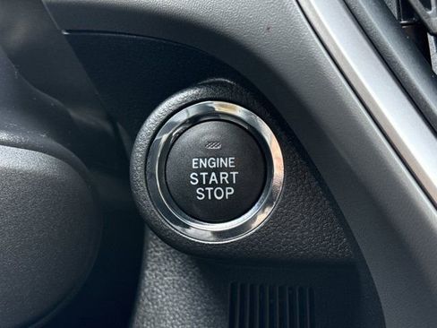 Used 2024 Subaru Crosstrek 2.0i Premium image 24