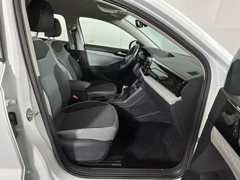 Used 2024 Volkswagen Taos S FWD image 31