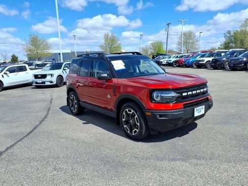 Certified 2023 Ford Bronco Sport Outer Banks AWD/4WD image 3