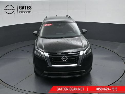 Used 2024 Nissan Pathfinder SV AWD/4WD image 48