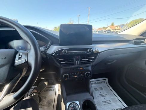 Certified 2025 Ford Escape Active AWD/4WD image 30