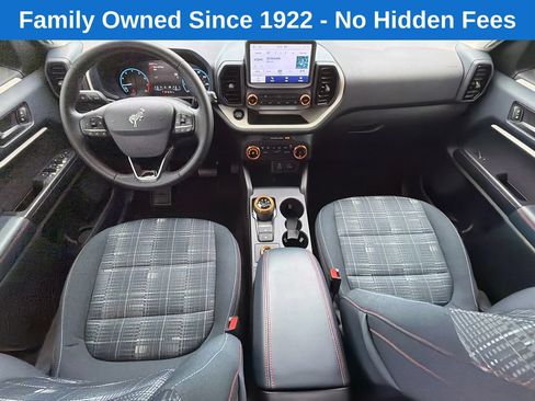 Used 2024 Ford Bronco Sport Heritage w/ Heritage Convenience Package AWD/4WD image 23