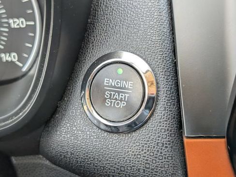 Used 2018 Ford EcoSport SES AWD/4WD image 32